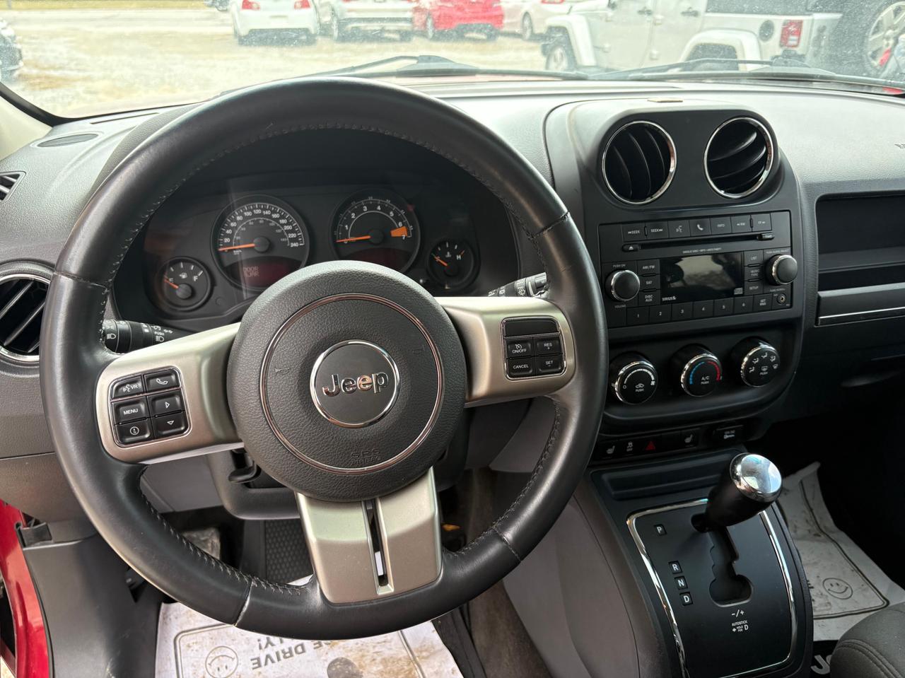 2014 Jeep Patriot FWD 4dr North with Safety and Warranty, Financing available Photo