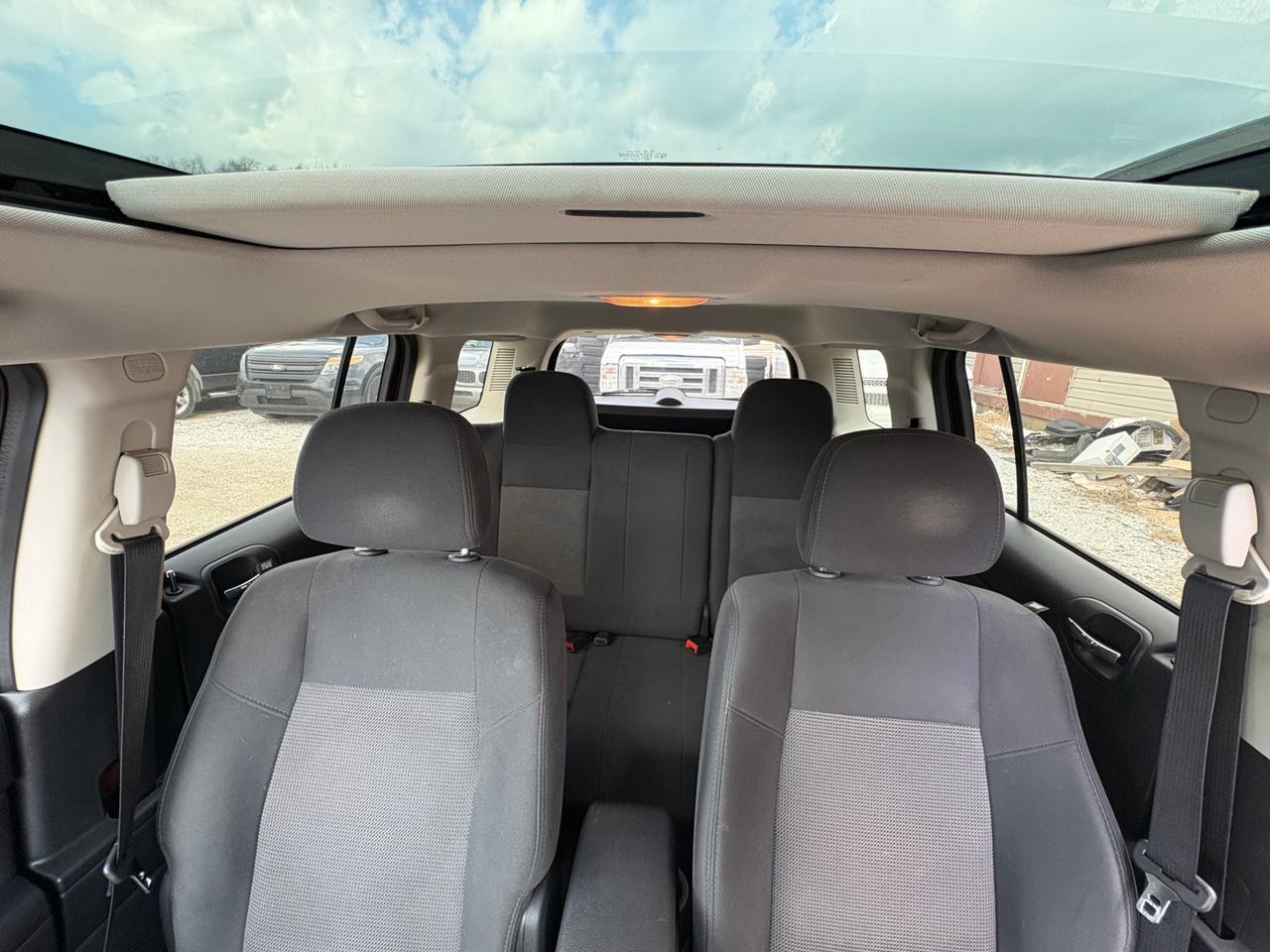 2014 Jeep Patriot FWD 4dr North with Safety and Warranty, Financing available Photo