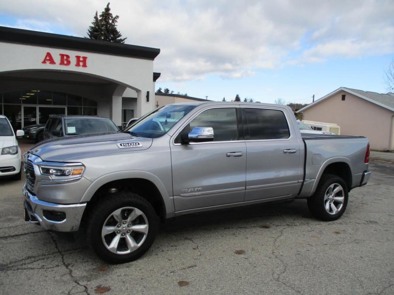 Used 2019 RAM 1500 LIMITED CREW 4X4 for sale in Grand Forks, BC