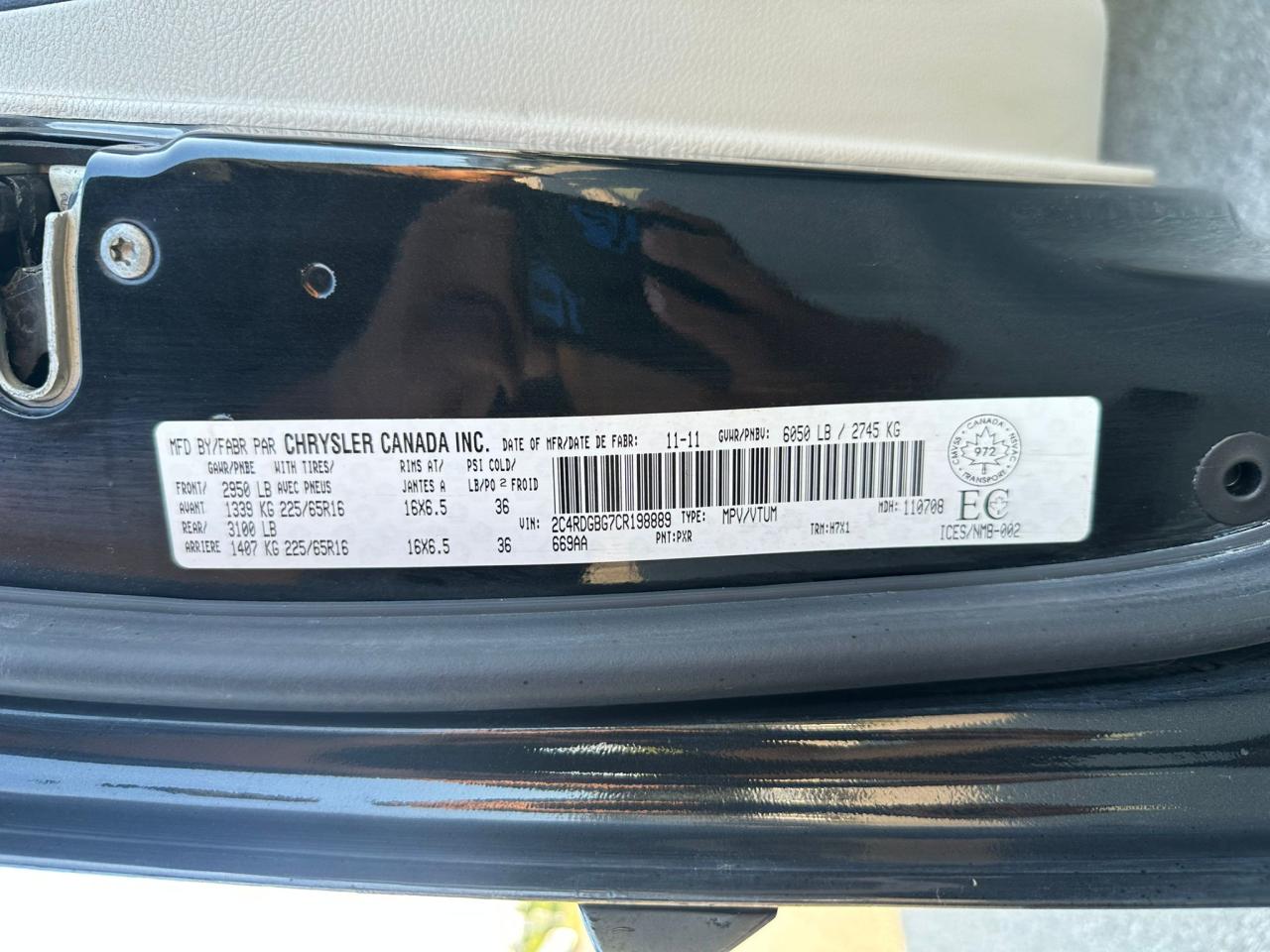 2012 Dodge Grand Caravan  - Photo #28