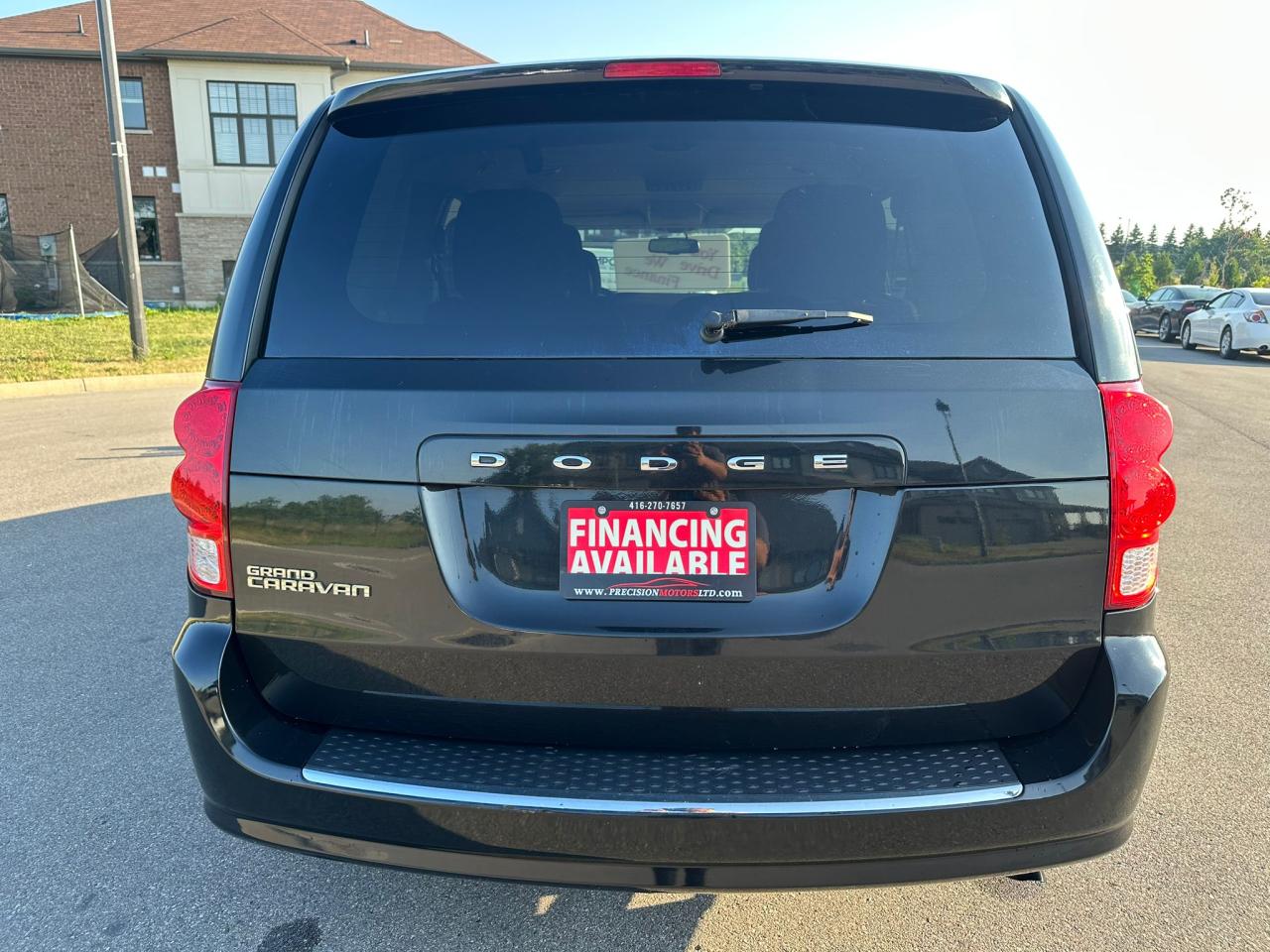 2012 Dodge Grand Caravan SXT Photo4