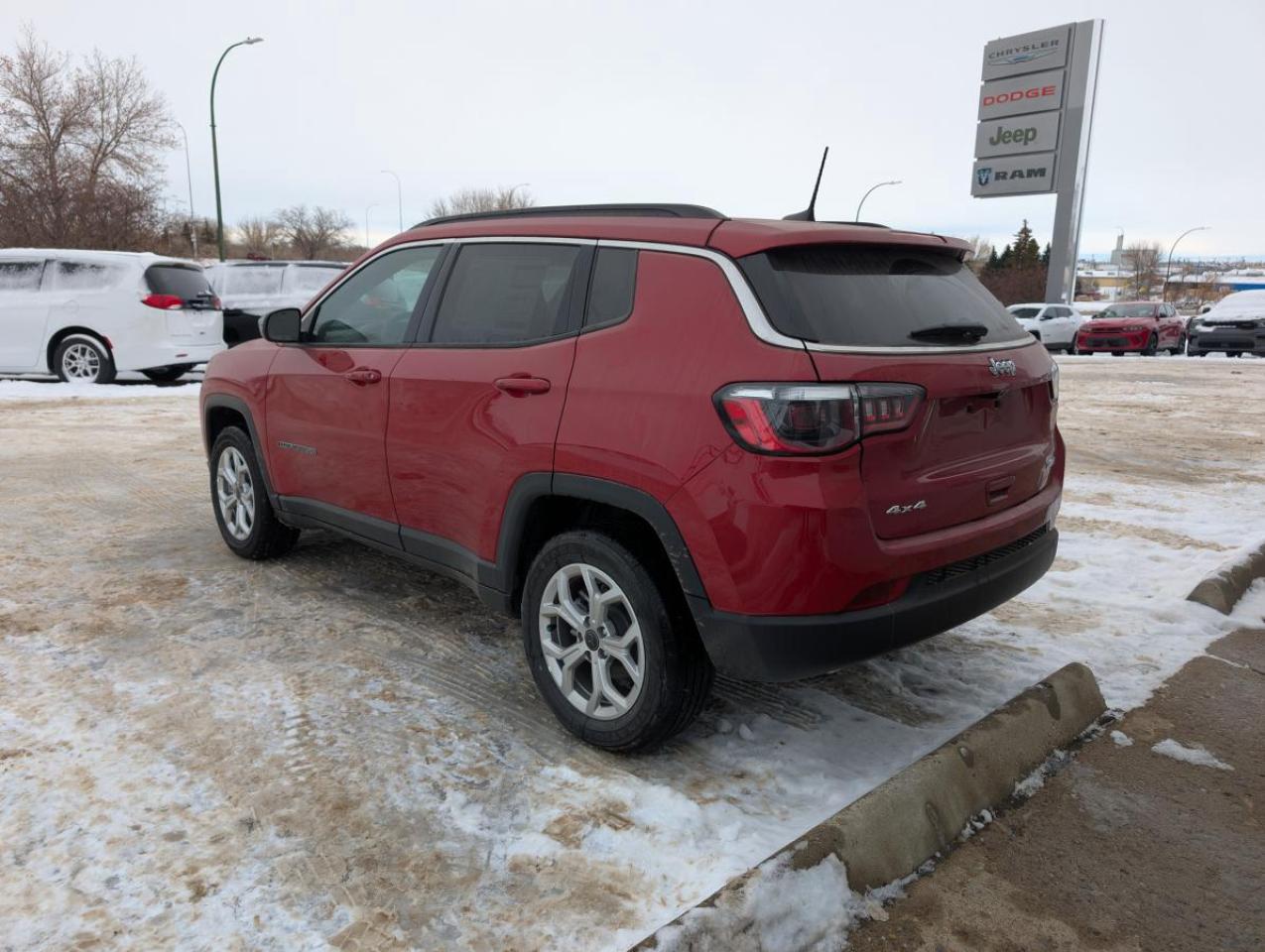 2025 Jeep Compass NORTH 4X4 Photo