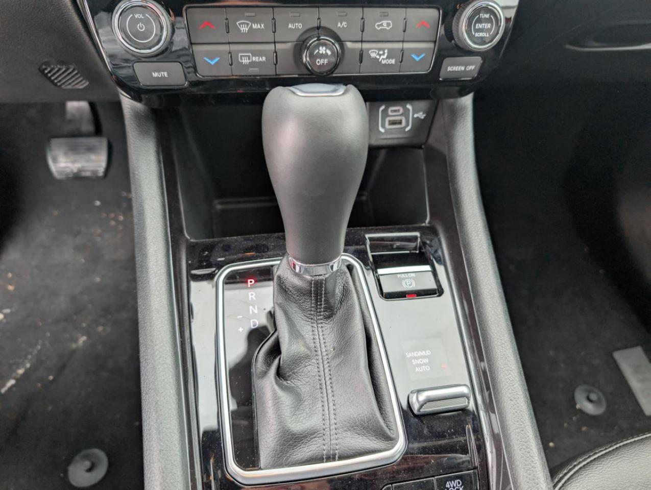 2025 Jeep Compass NORTH 4X4 Photo