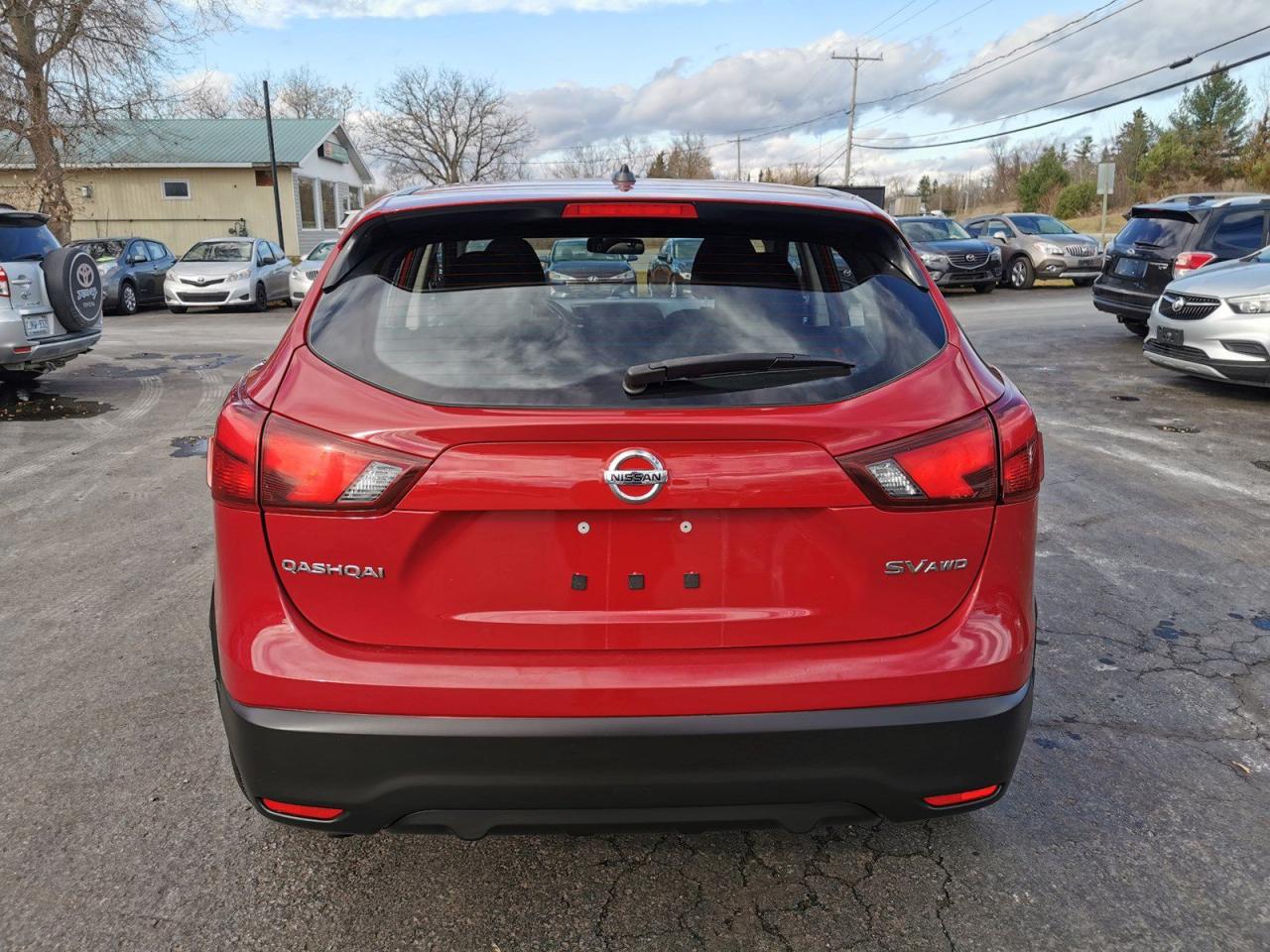 2018 Nissan Rogue Sport SV AWD - Photo #3