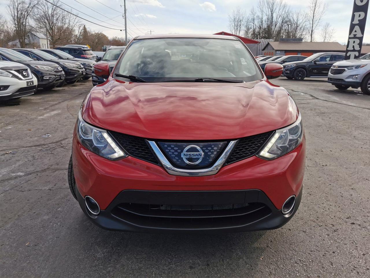 2018 Nissan Rogue Sport SV AWD - Photo #6