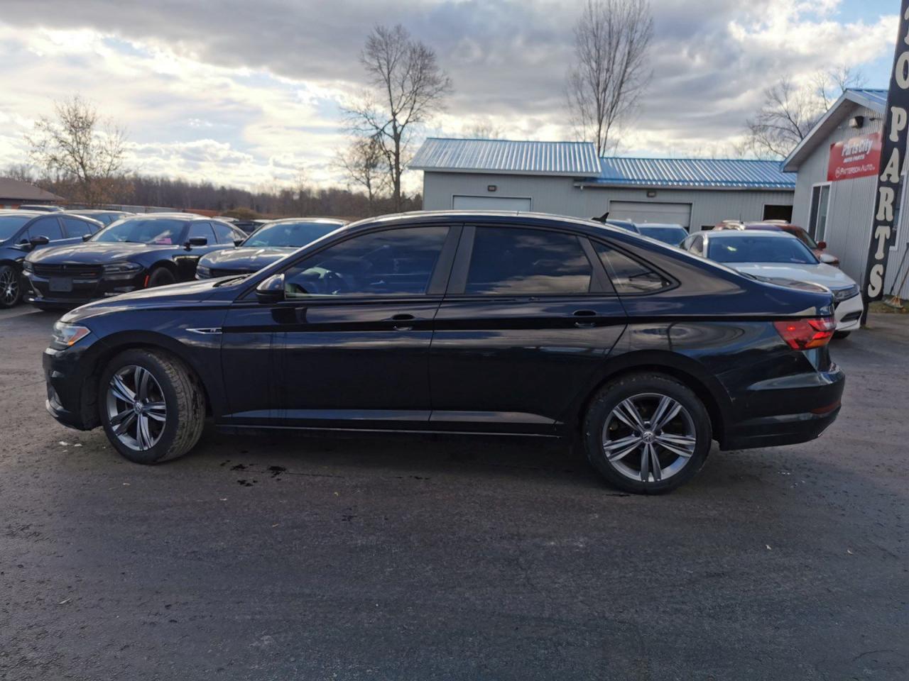 2019 Volkswagen Jetta 1.4T  SEL - Photo #2