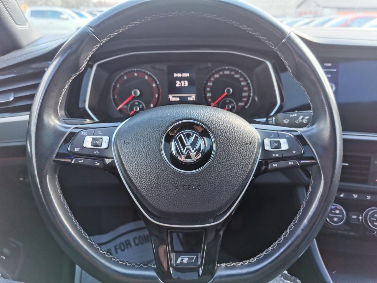 2019 Volkswagen Jetta 1.4T  SEL - Photo #20