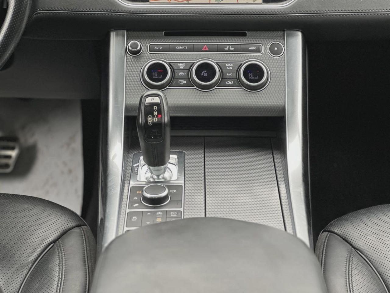 2016 Land Rover Range Rover Sport ﻿HST SUPERCHARGED | MERIDIAN | PANO | - Photo #29