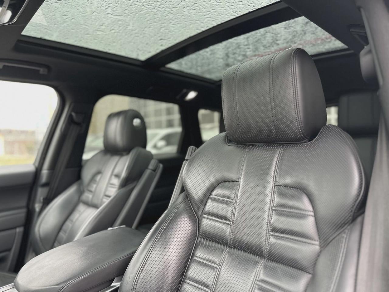 2016 Land Rover Range Rover Sport ﻿HST SUPERCHARGED | MERIDIAN | PANO | - Photo #31