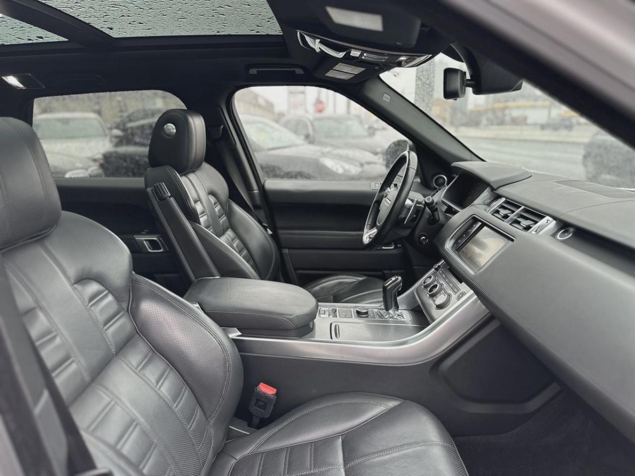 2016 Land Rover Range Rover Sport ﻿HST SUPERCHARGED | MERIDIAN | PANO | - Photo #33