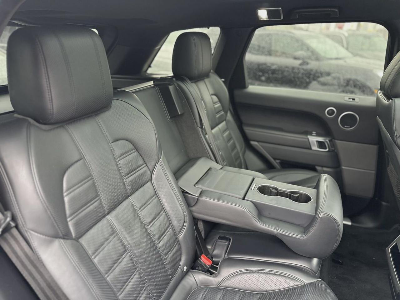 2016 Land Rover Range Rover Sport ﻿HST SUPERCHARGED | MERIDIAN | PANO | - Photo #35