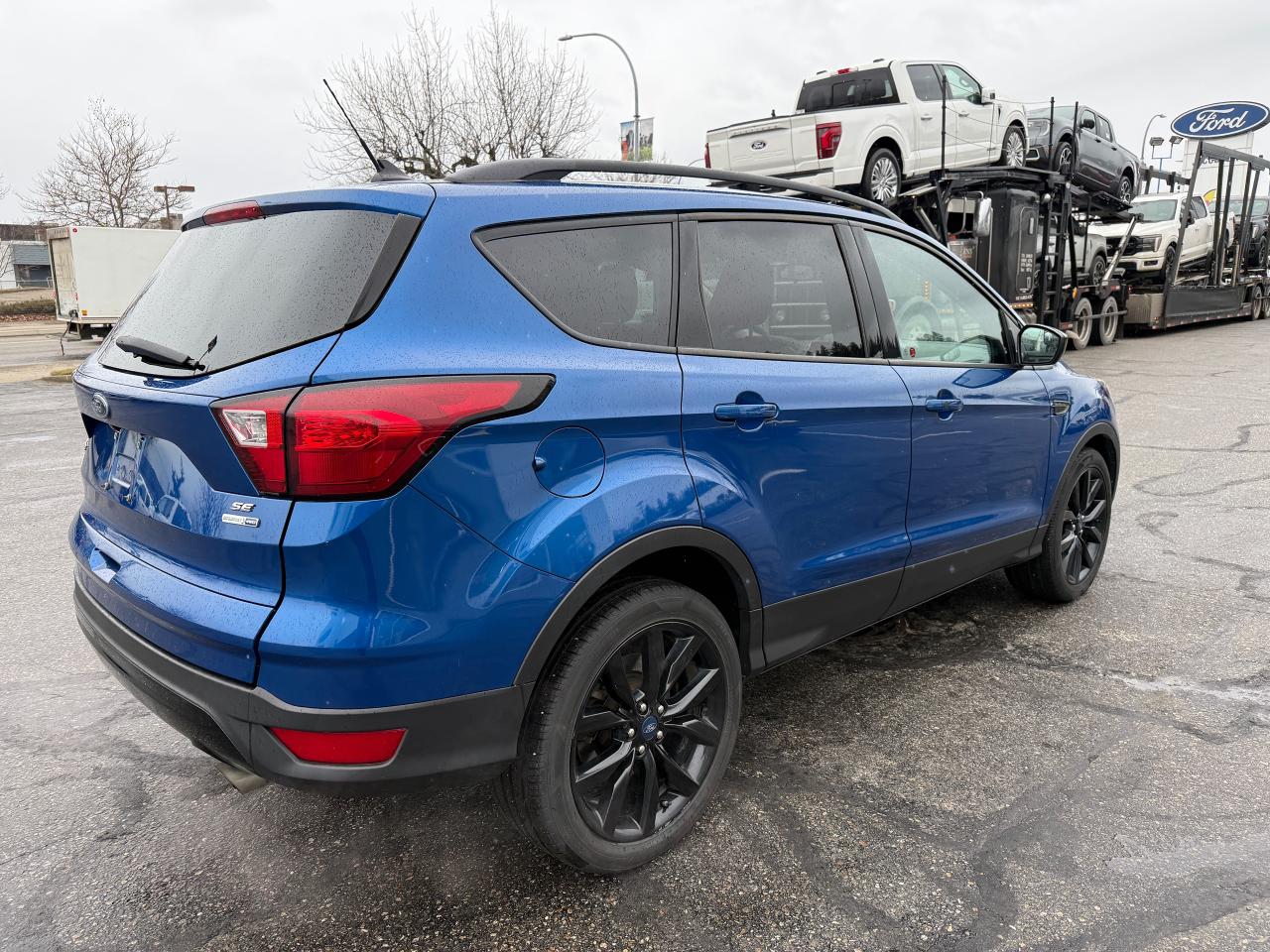 2019 Ford Escape SE Photo4