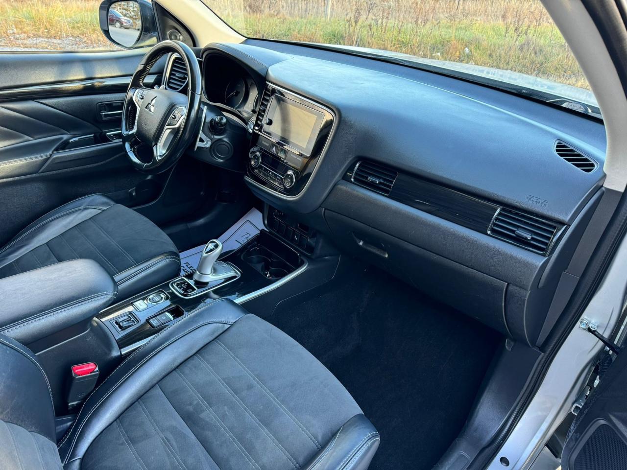 2018 Mitsubishi Outlander PHEV PLUG IN HYBRID | S-AWC | CLEAN CARFAX | CARPLAY | Photo10