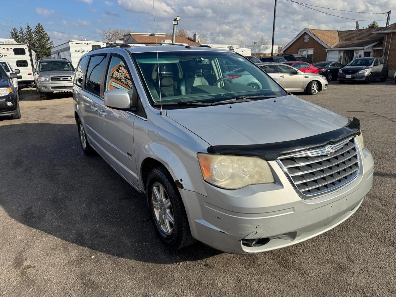 2008 Chrysler Town & Country Touring, RUNS GOOD, AS IS SPECIAL - Photo #7