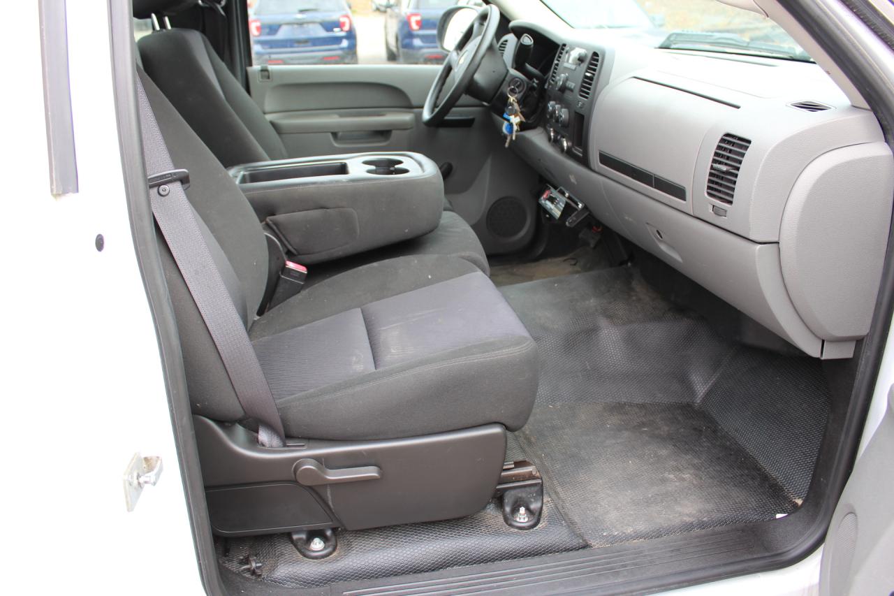 2011 Chevrolet Silverado 1500  Photo