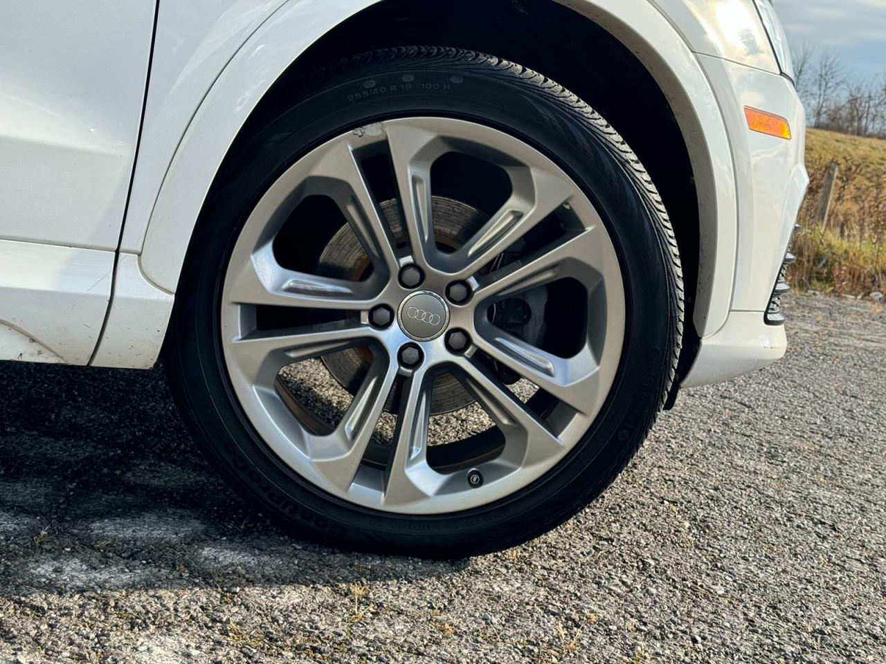 2017 Audi Q3 S-LINE | CLEAN CARFAX | NAV | PANO | LEATHER Photo5