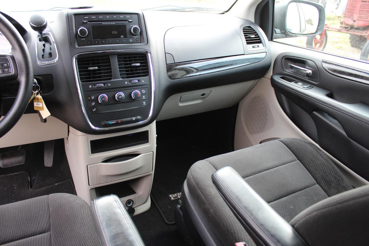 2013 Dodge Grand Caravan  Photo