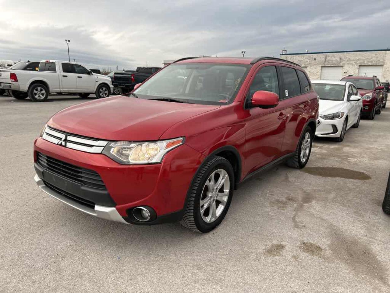 Used 2015 Mitsubishi Outlander ES for sale in Innisfil, ON