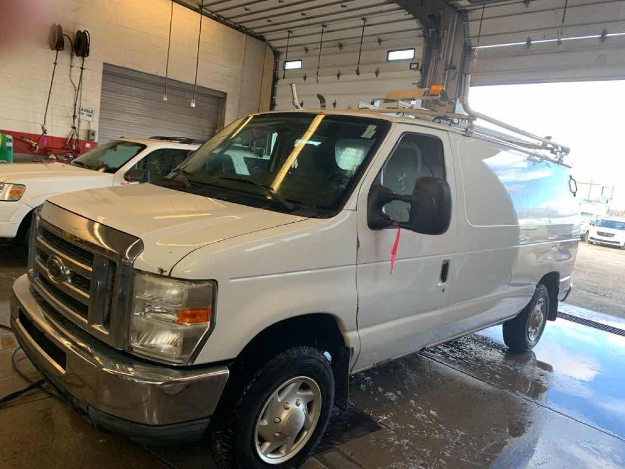 Used 2011 Ford Econoline E150 VAN for sale in Innisfil, ON