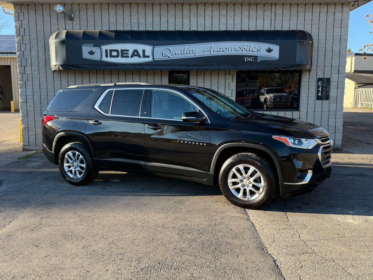 Used 2019 Chevrolet Traverse LT Cloth for sale in Mount Brydges, ON