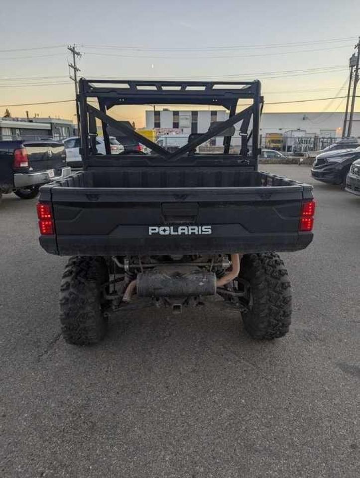 2024 Polaris Ranger 1000 Premium $102 B/W - Photo #6