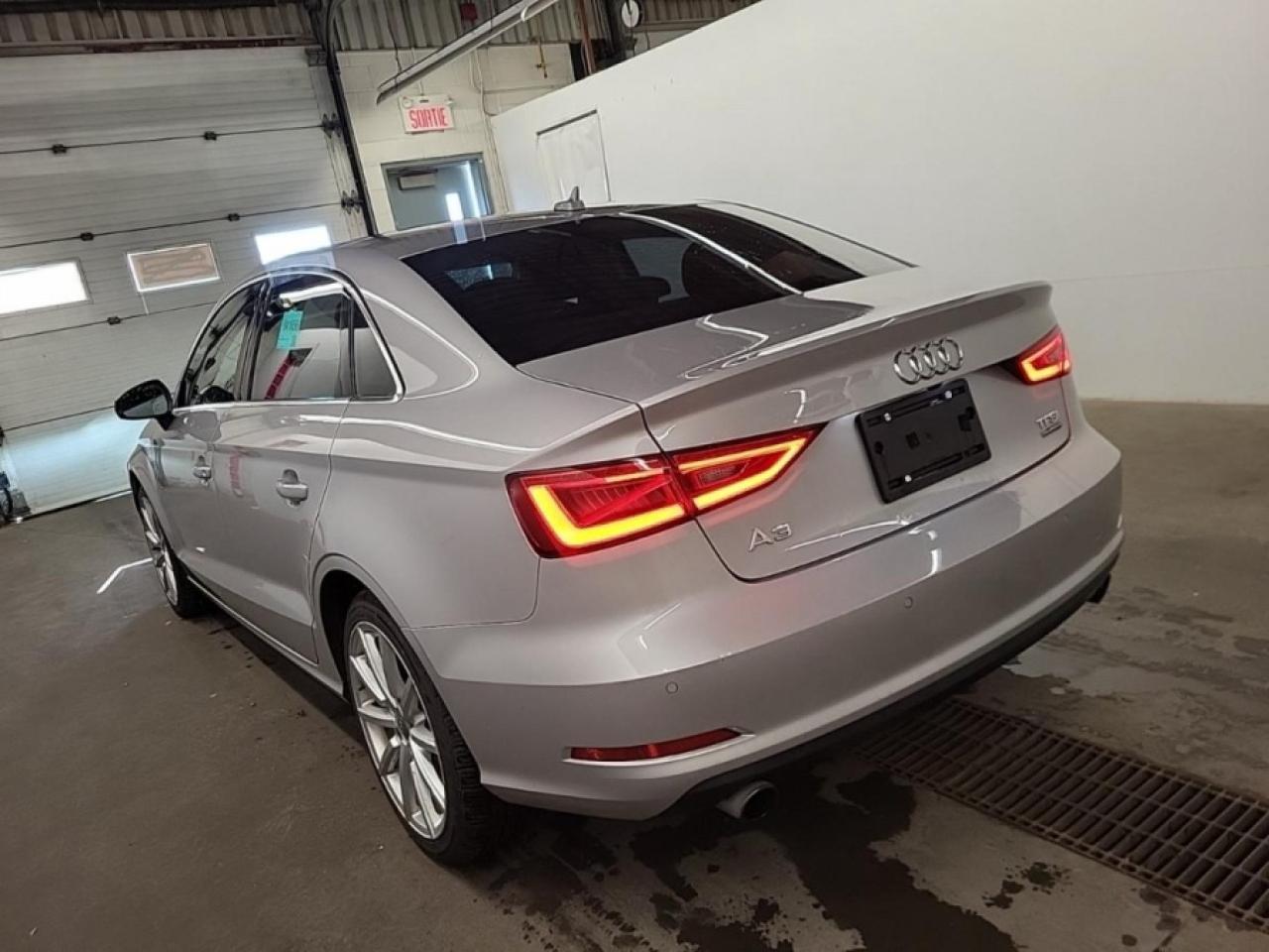 2016 Audi A3 2.0T quattro Technik - Photo #5