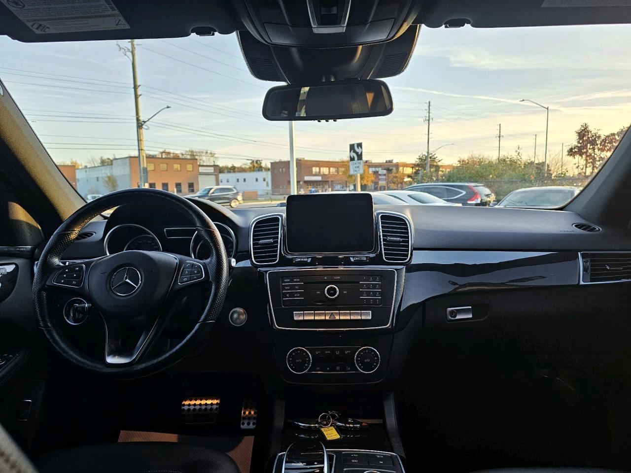 2018 Mercedes-Benz GLE-Class GLE 400 4MATIC SUV - Photo #16