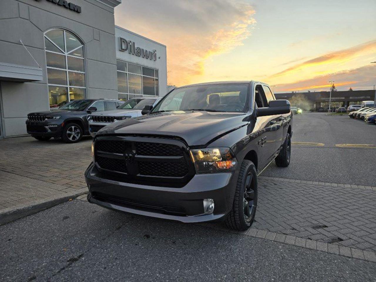 Used 2022 RAM 1500 Classic Express 4x4 Quad Cab 6'4 Box for sale in Nepean, ON