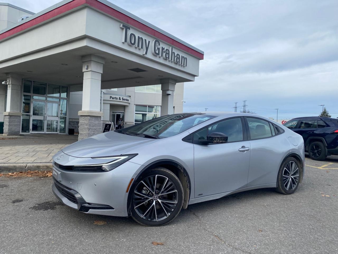 Used 2024 Toyota Prius Limited for sale in Ottawa, ON