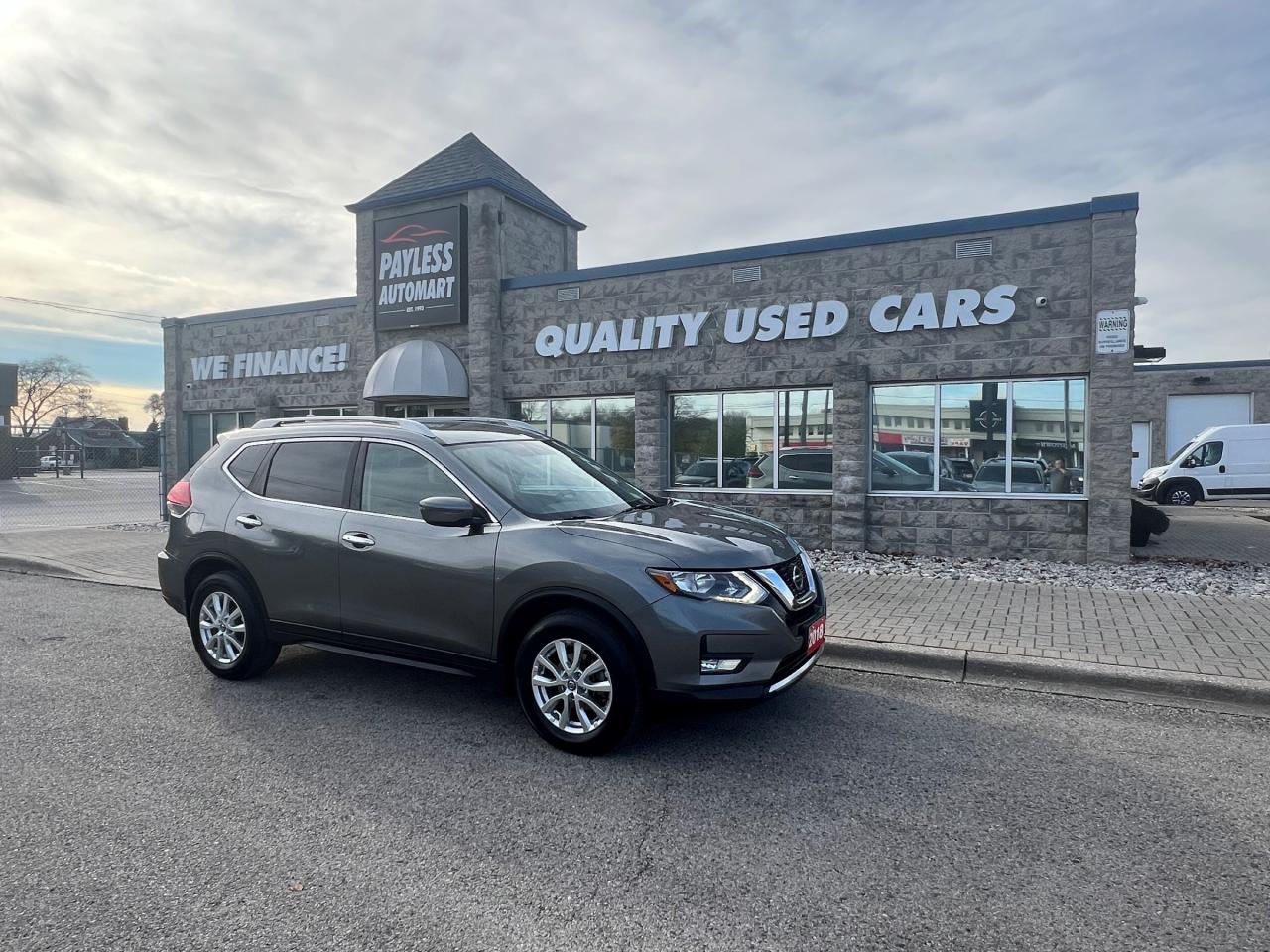 Used 2018 Nissan Rogue SV for sale in Sarnia, ON