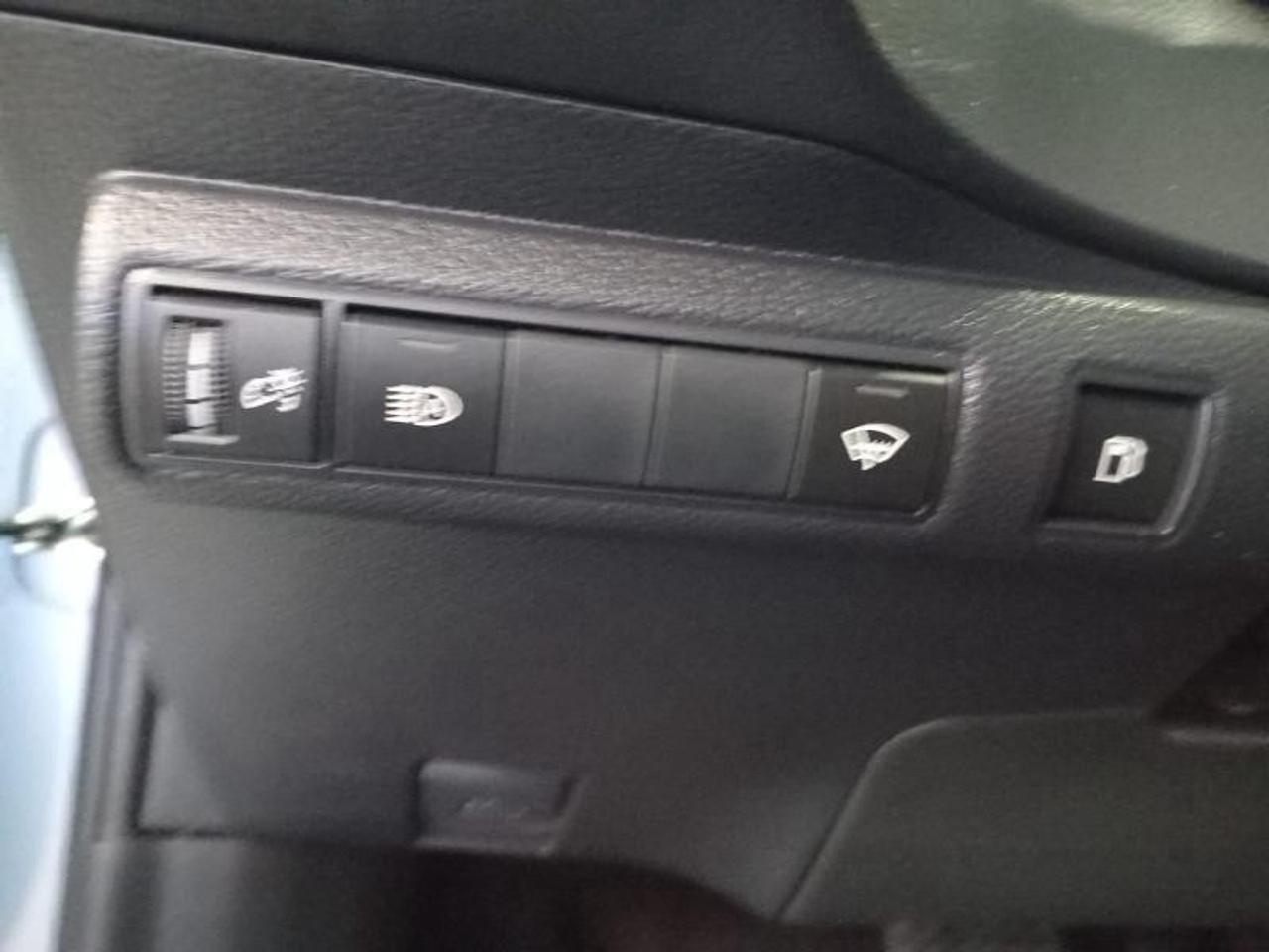 2023 Toyota Corolla LE Hybrid Photo