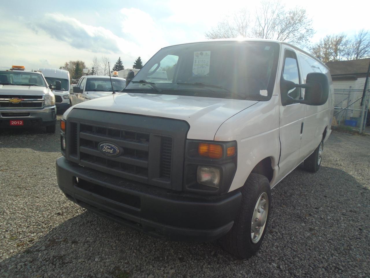 2013 Ford Econoline E-150 Ext Commercial - Photo #4