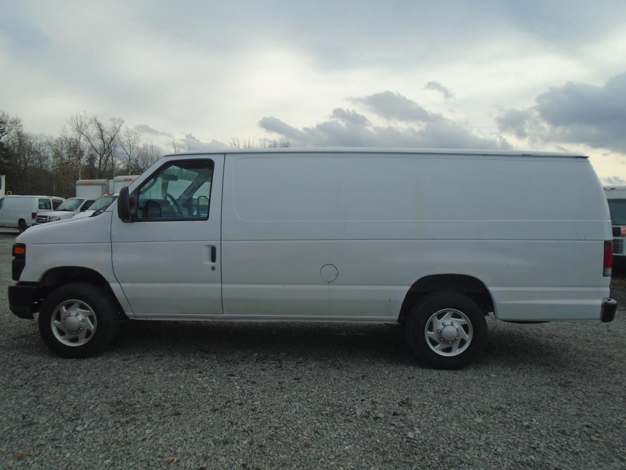Used 2013 Ford Econoline E-150 Ext Commercial for sale in Fenwick, ON