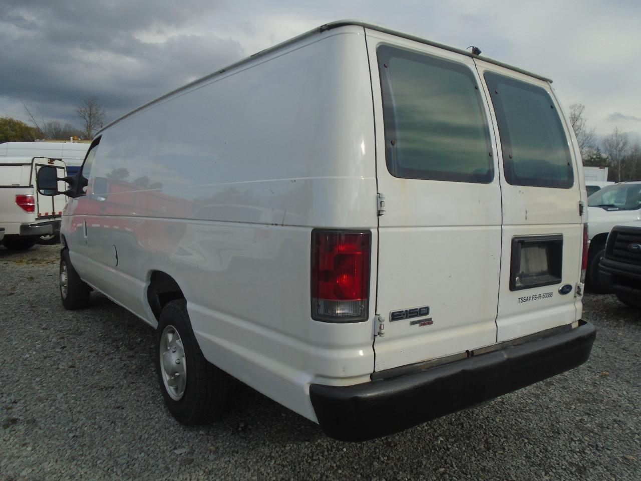 2013 Ford Econoline E-150 Ext Commercial - Photo #6