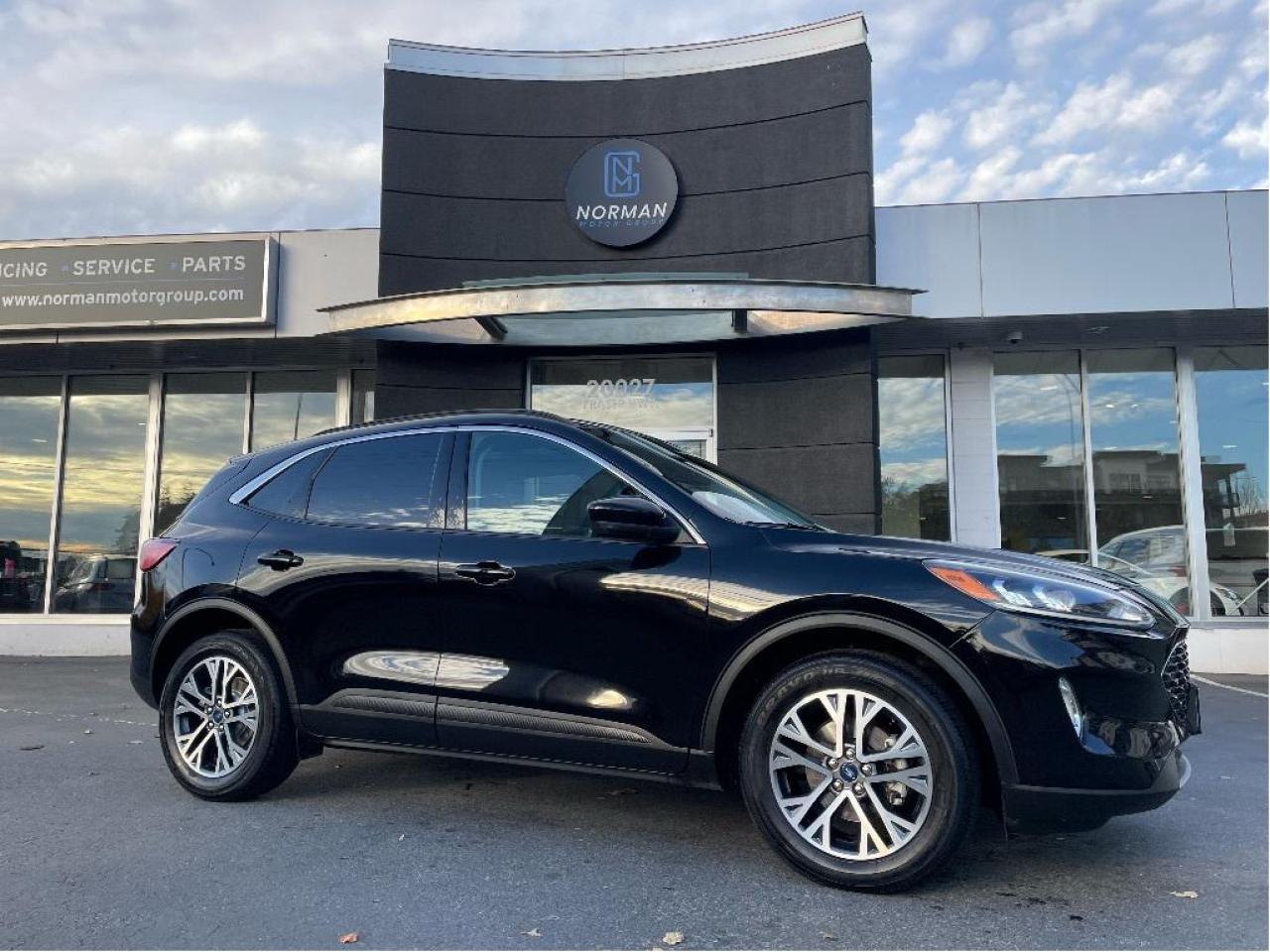 Used 2021 Ford Escape SEL AWD SUNROOF PWR HEATED LEATHER NAVI CAMERA for sale in Langley, BC