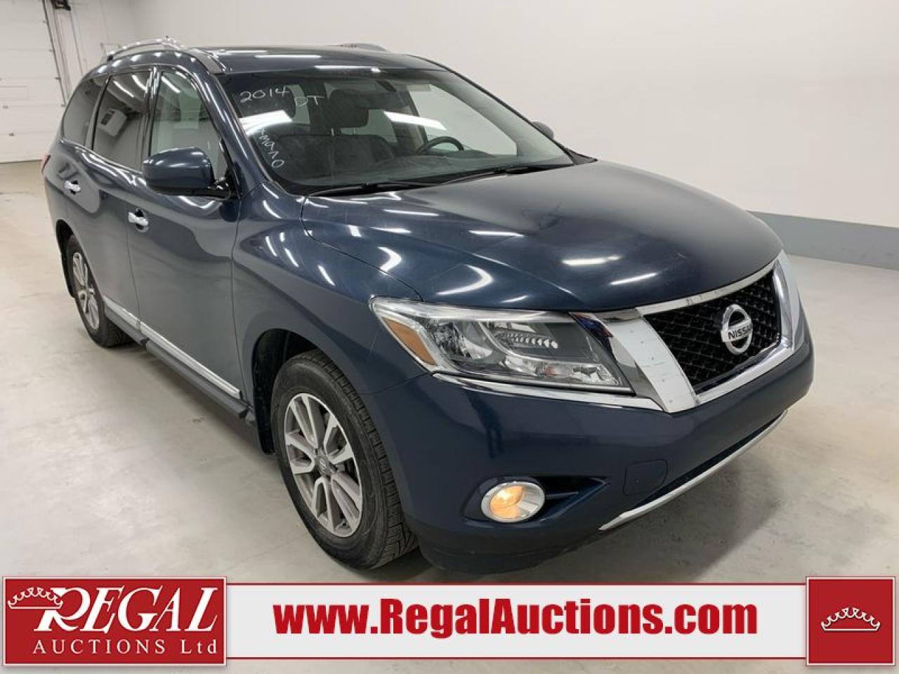 Used 2014 Nissan Pathfinder SL for sale in Calgary, AB