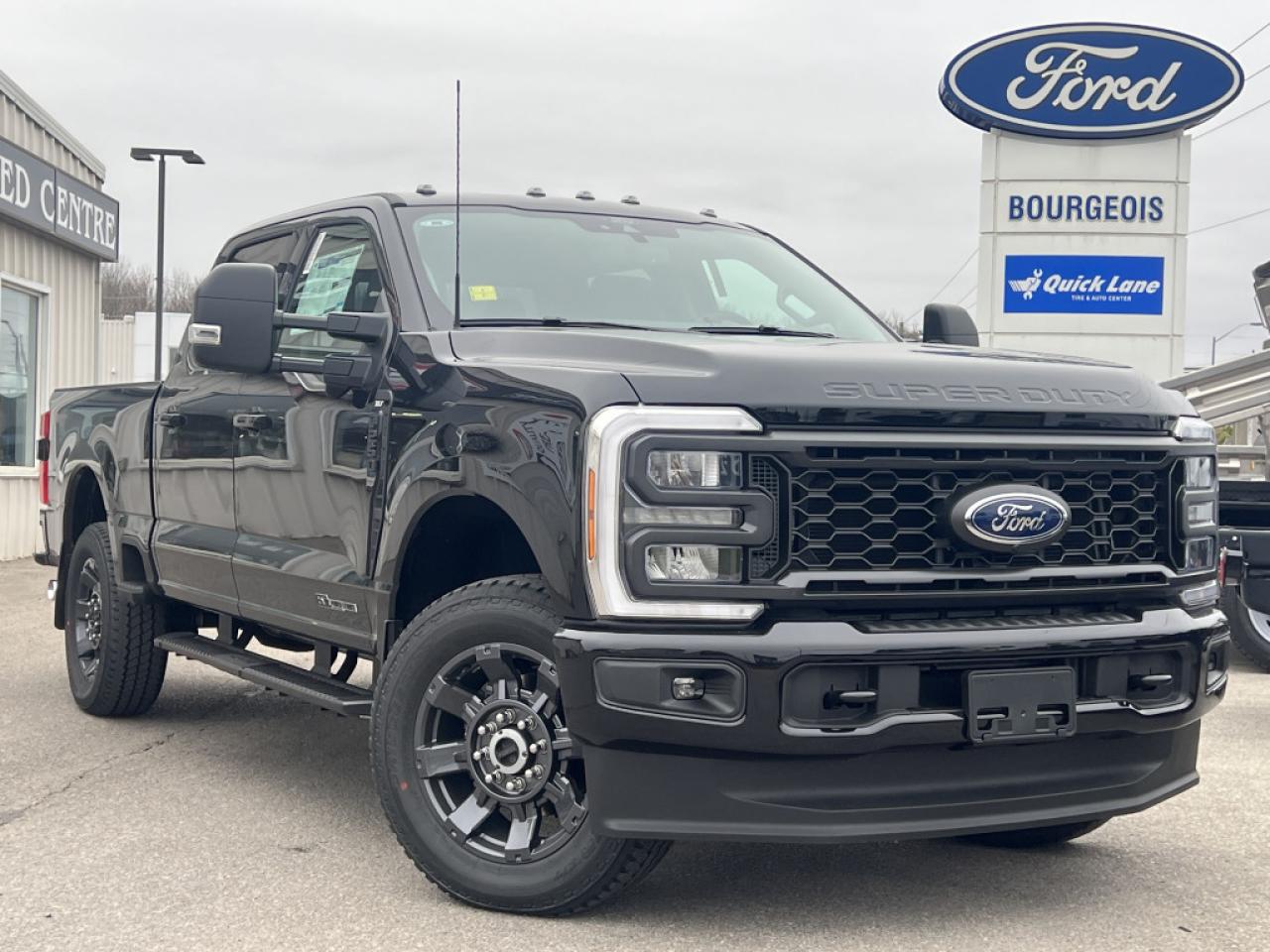 New 2024 Ford F-250 Super Duty XLT  *DIESEL, MOONROOF, 12