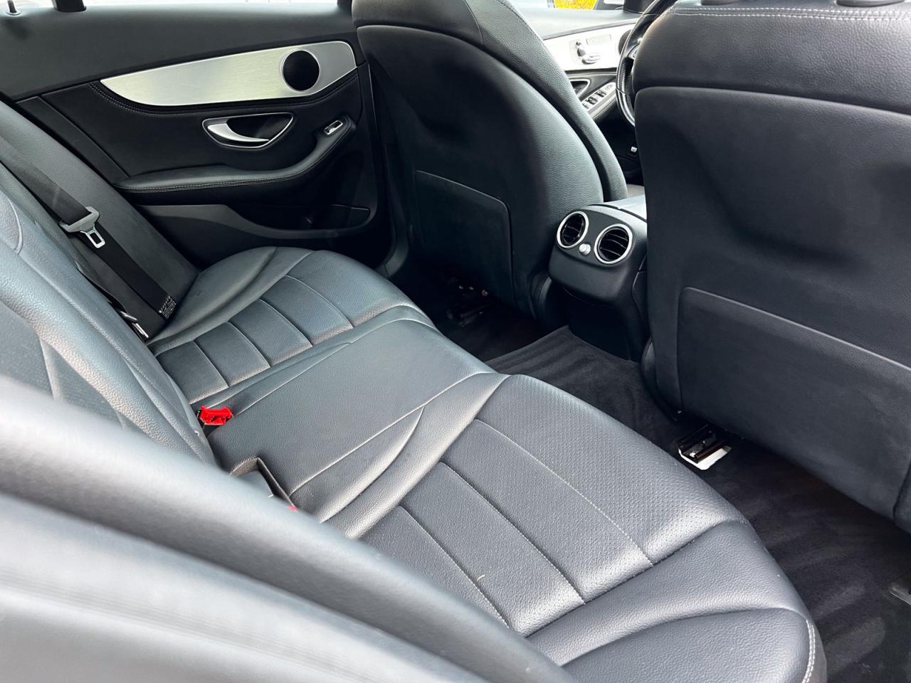 2015 Mercedes-Benz C-Class C300 4MATIC Sedan - Photo #13