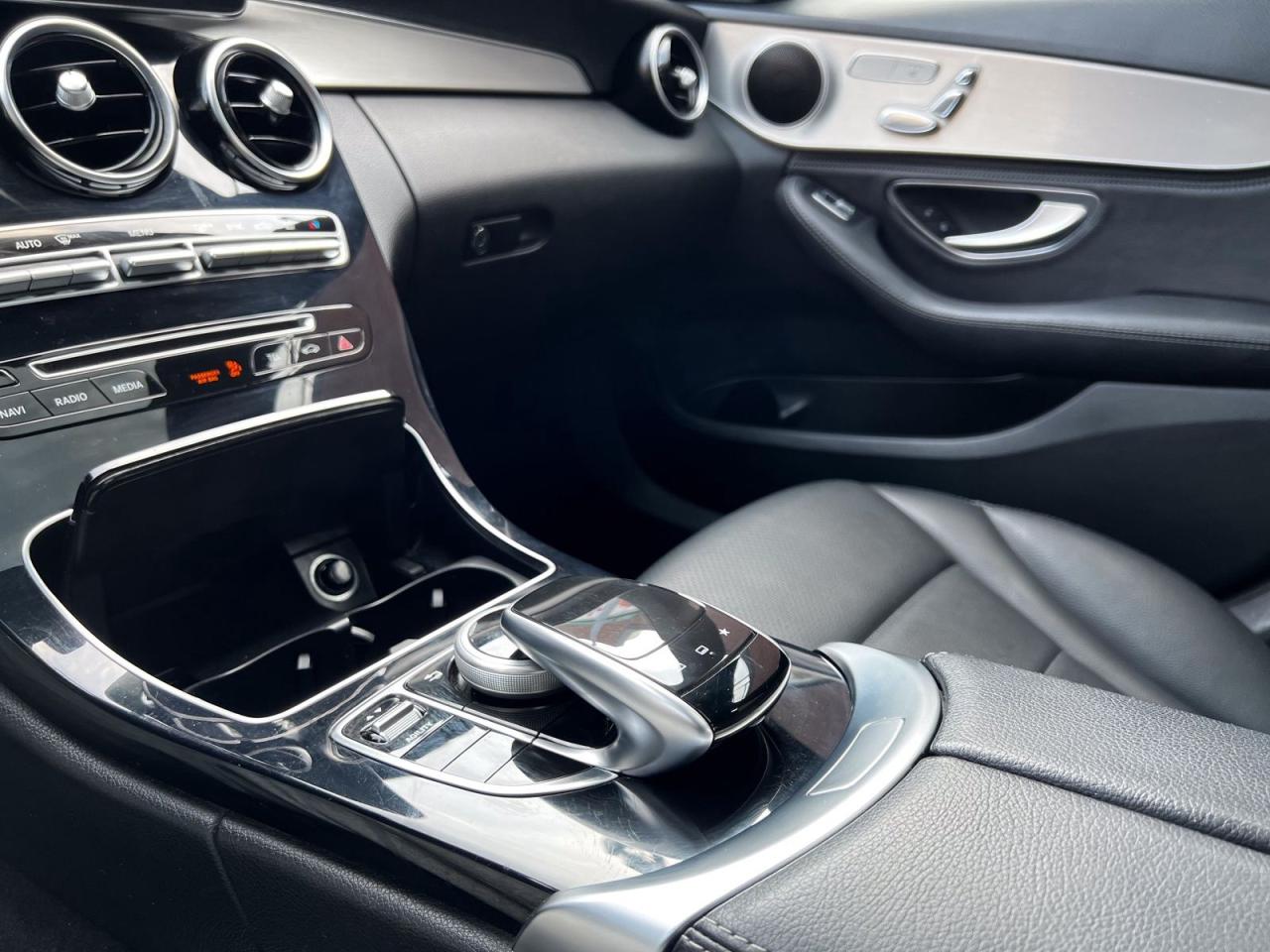 2015 Mercedes-Benz C-Class C300 4MATIC Sedan - Photo #18