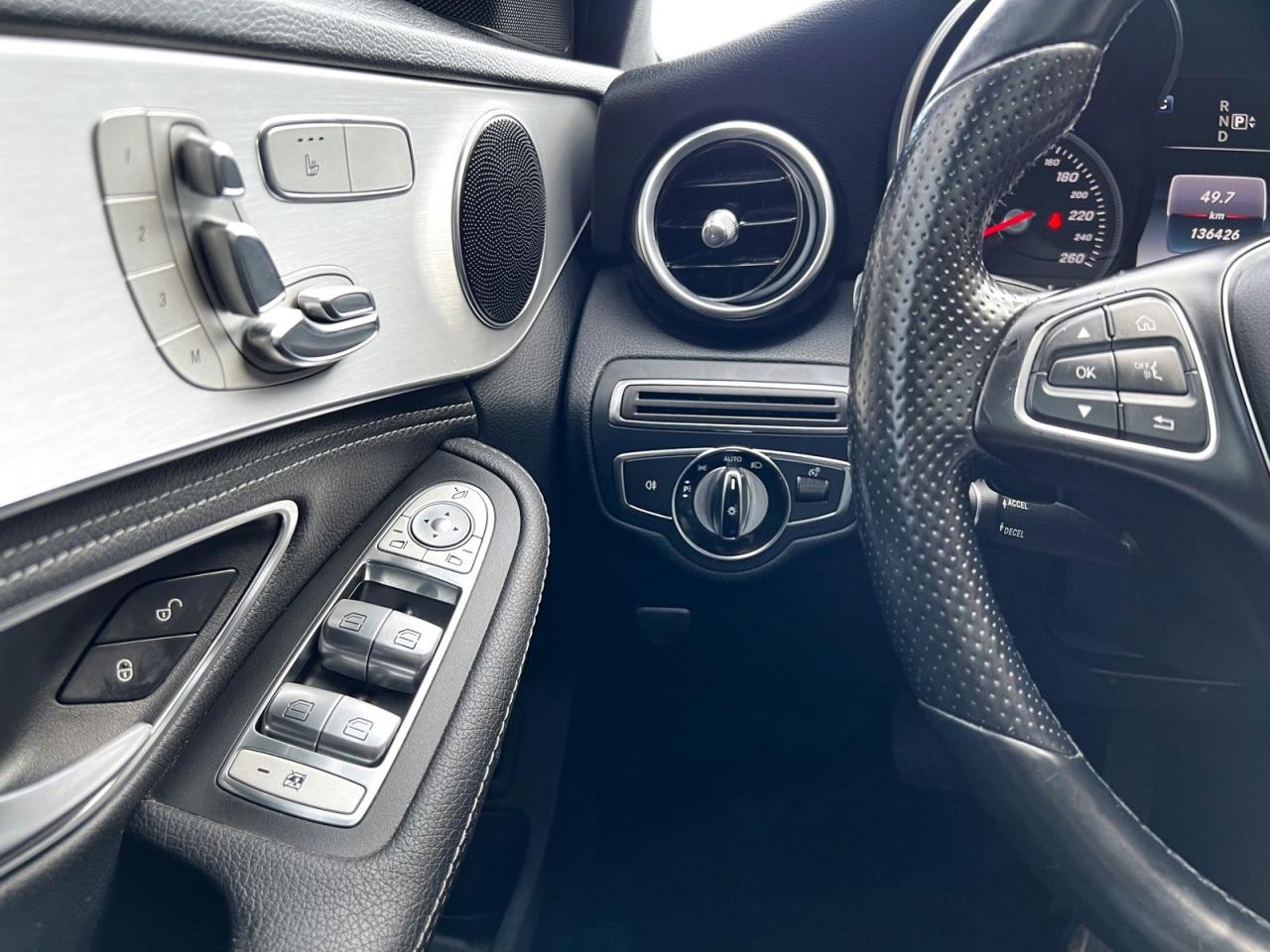 2015 Mercedes-Benz C-Class C300 4MATIC Sedan - Photo #22