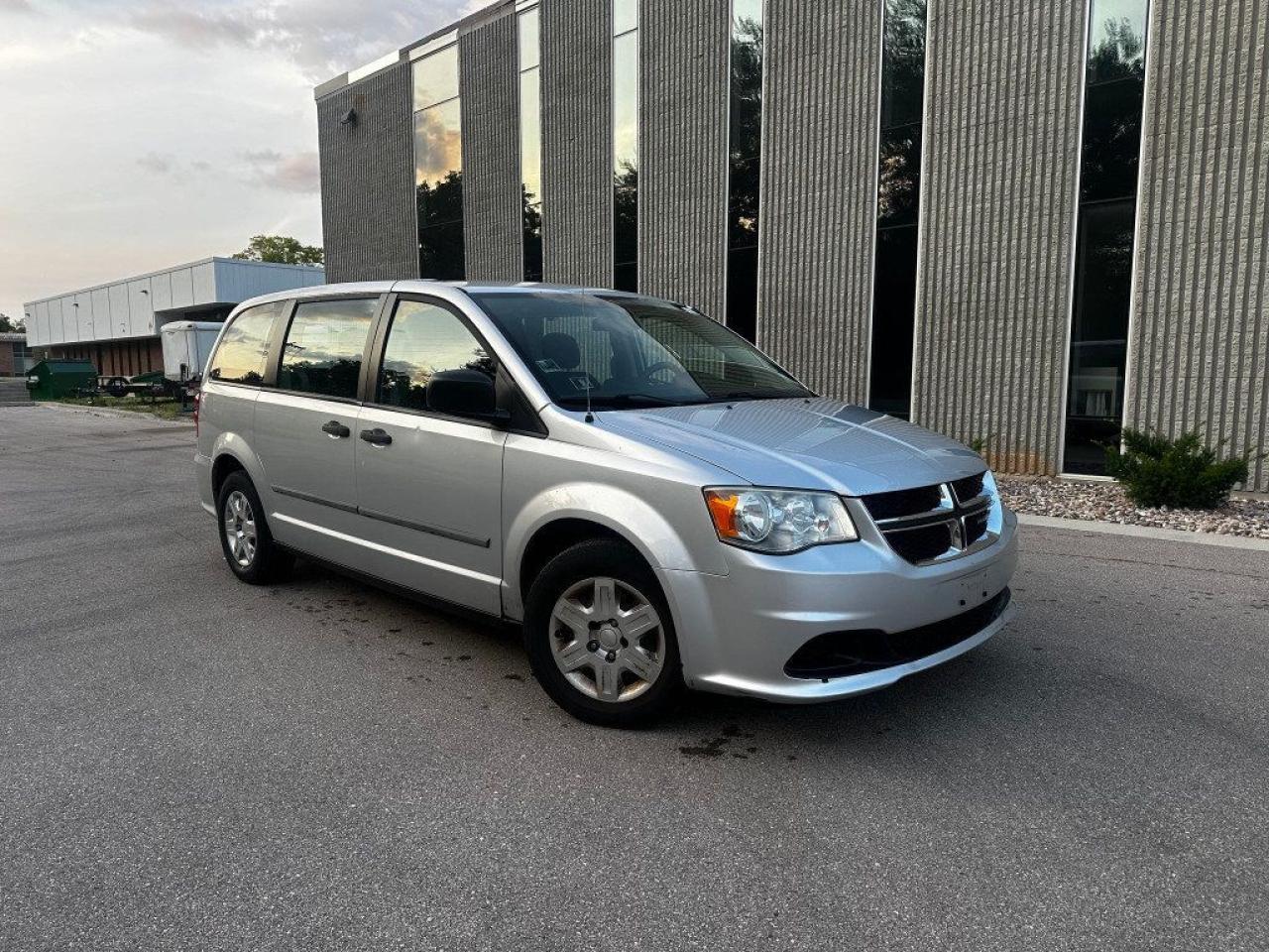 Used 2012 Dodge Grand Caravan SE *LOCAL* *WELL MAINTAINED* for sale in Winnipeg, MB