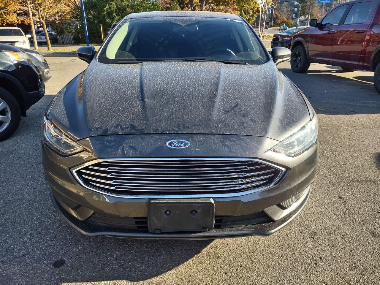 2017 Ford Fusion SE-LOW KM-CAMERA-ALLOYS - Photo #4