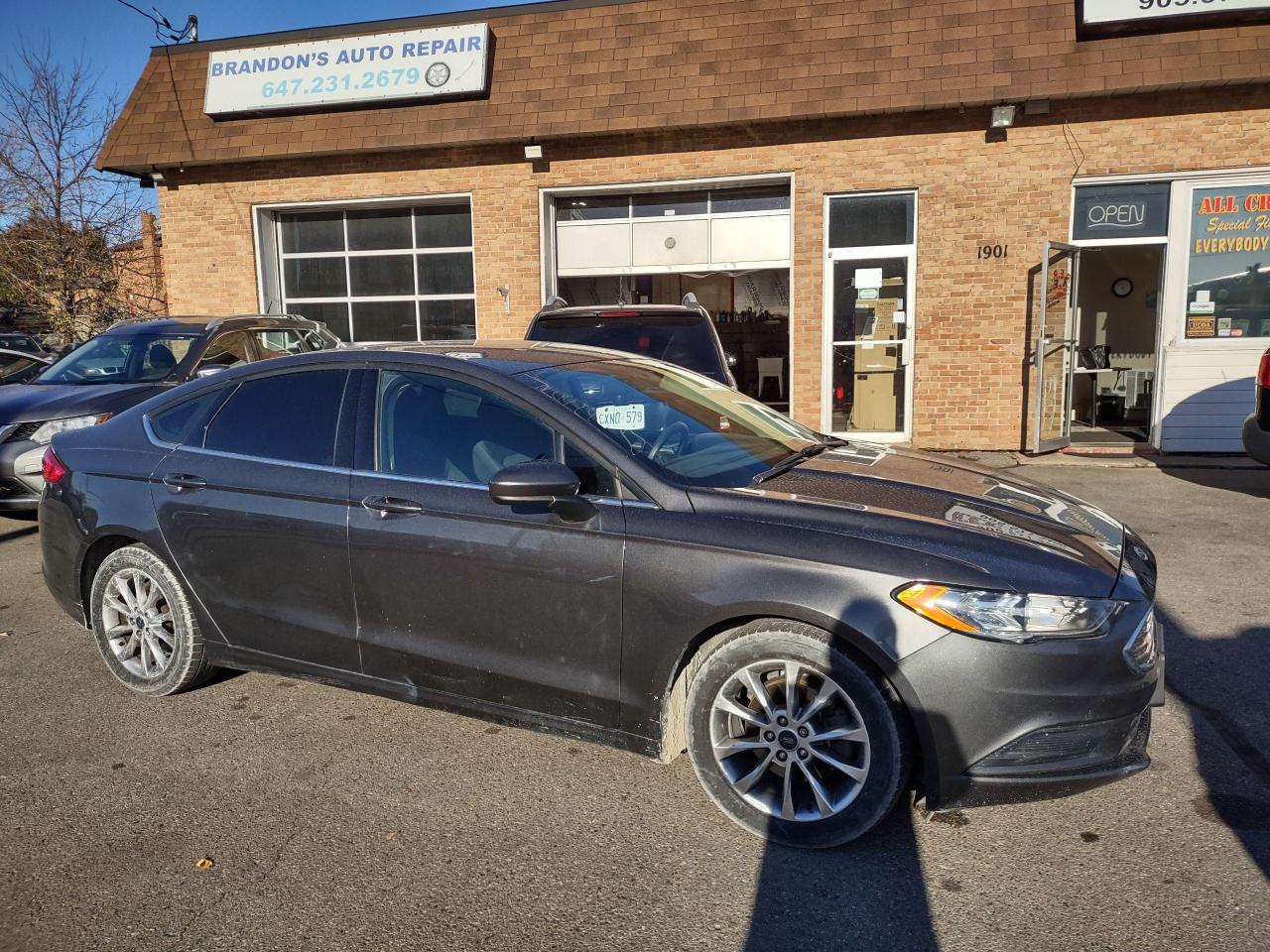 2017 Ford Fusion SE-LOW KM-CAMERA-ALLOYS - Photo #12