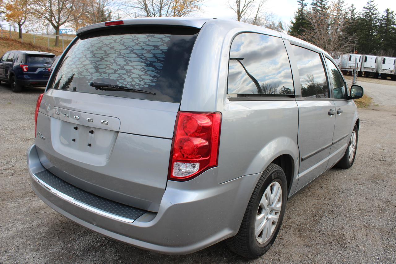 2013 Dodge Grand Caravan  Photo2