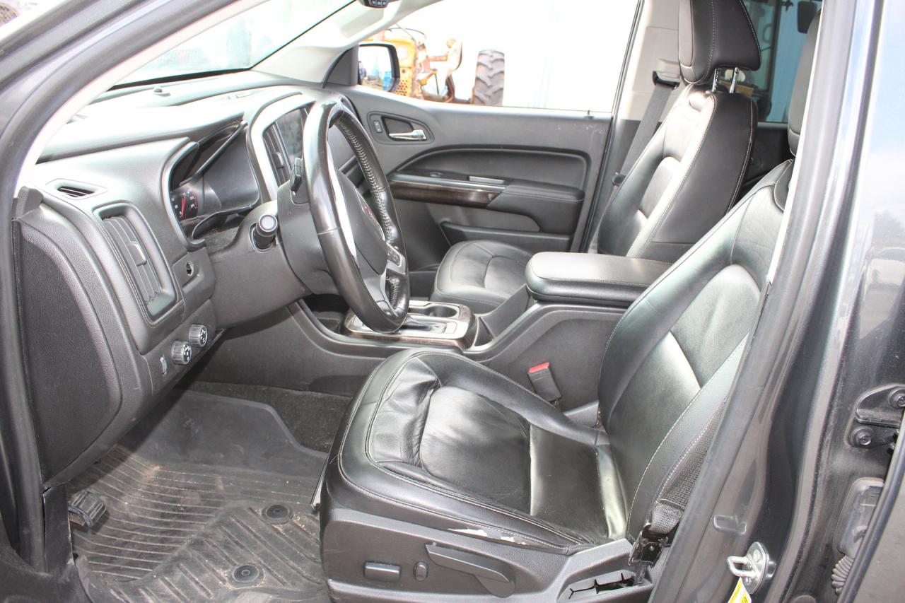 2016 GMC Canyon  Photo4