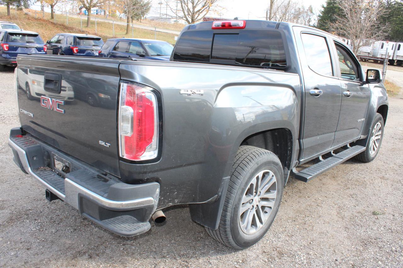 2016 GMC Canyon  Photo2