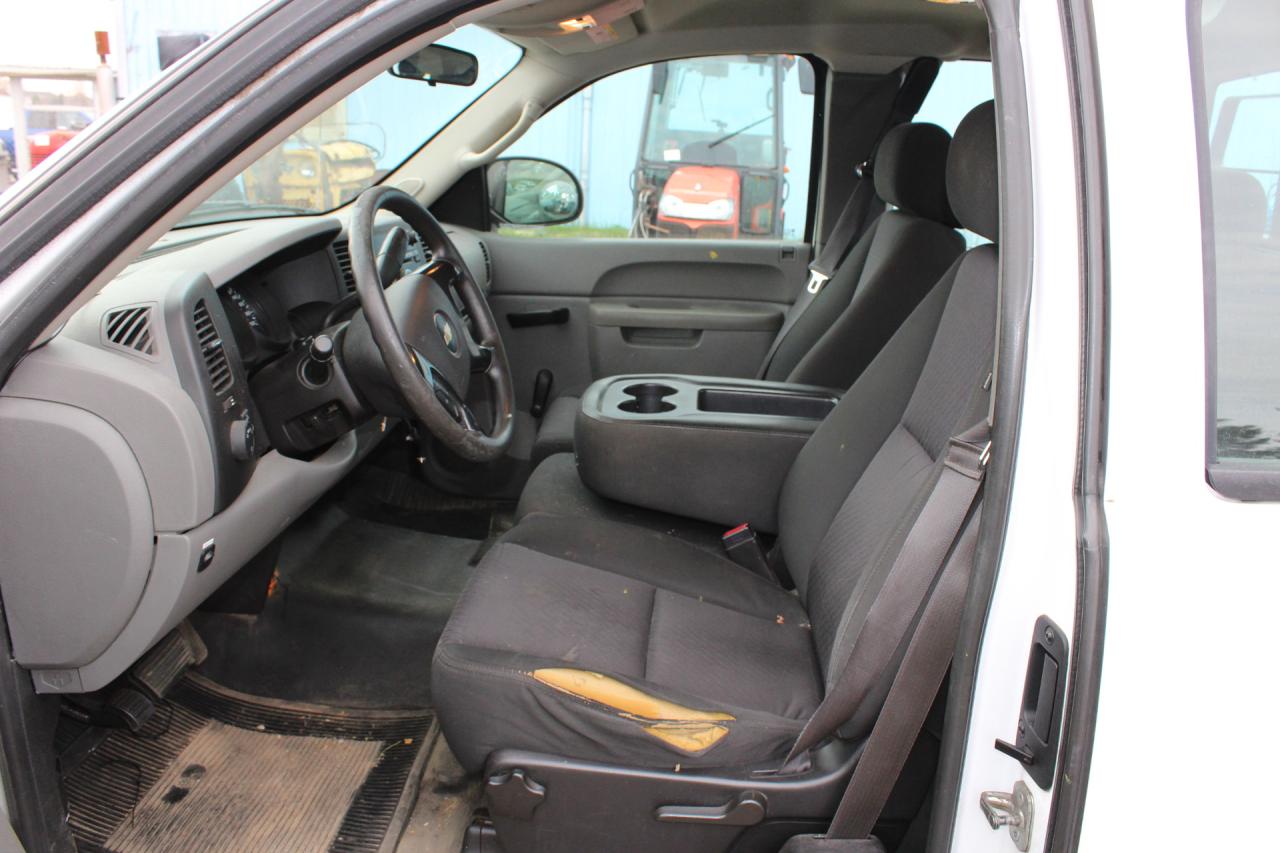2013 Chevrolet Silverado 1500  Photo4