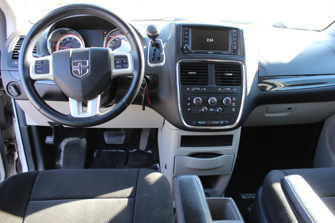2013 Dodge Grand Caravan  Photo