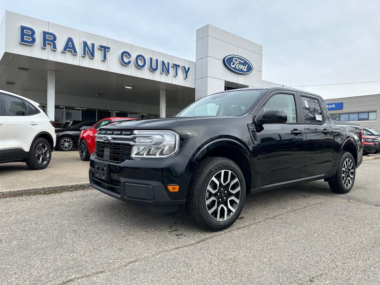 New 2024 Ford MAVERICK LARIAT AWD for sale in Brantford, ON