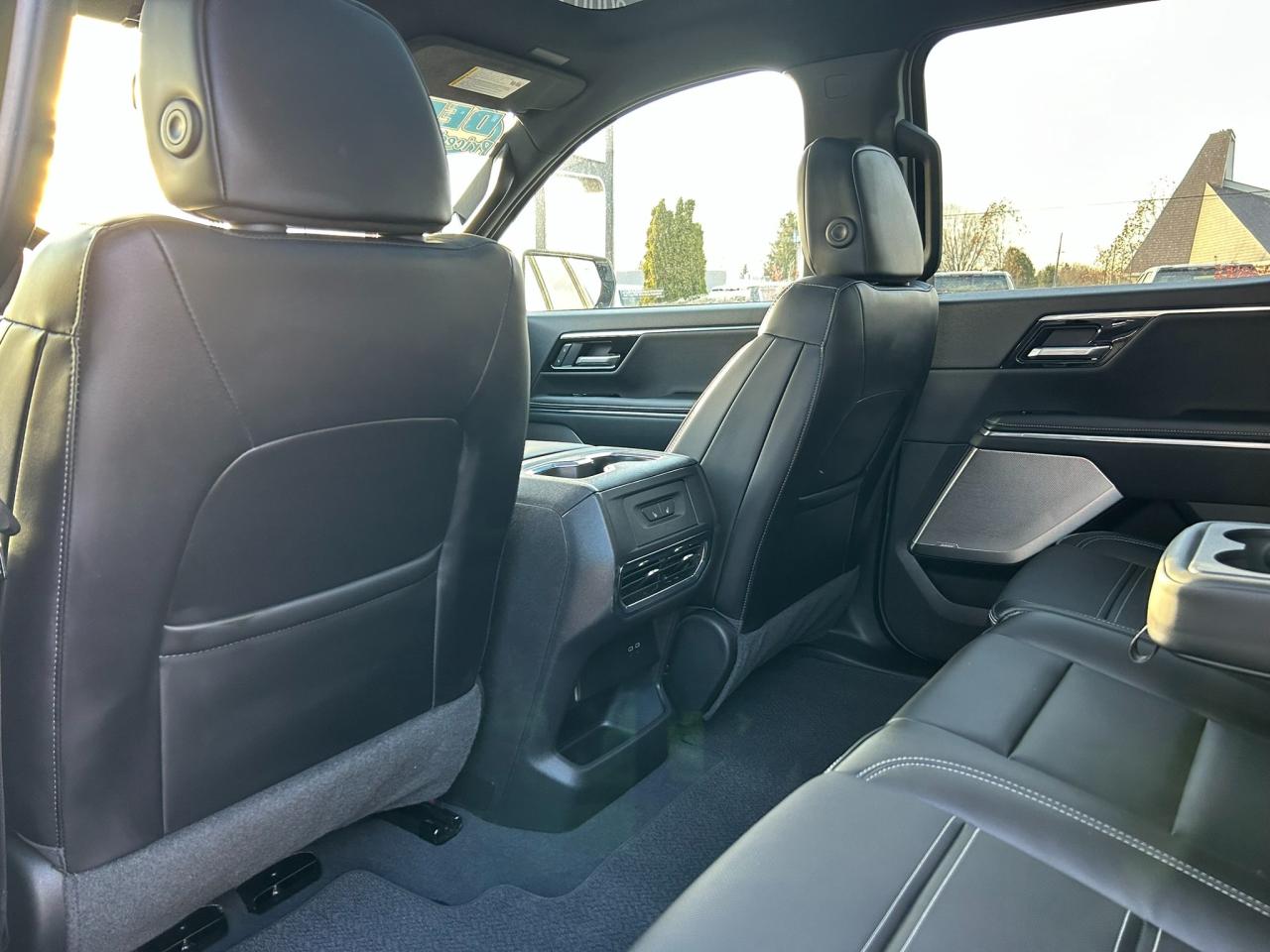 2025 GMC Sierra EV Denali Photo